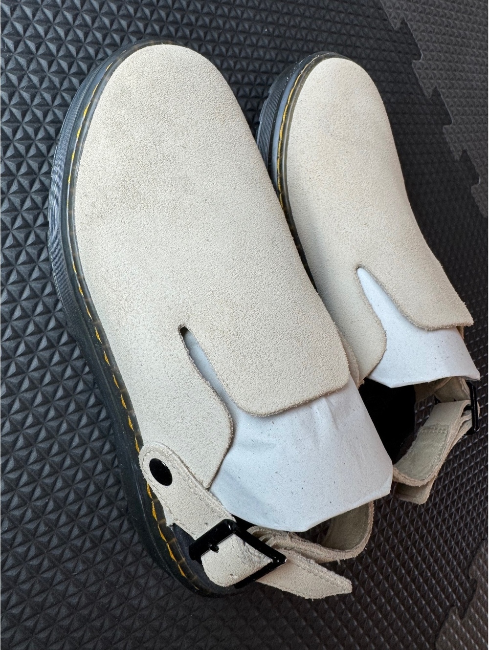 Doc Dr. Martens Carlson Slingback Clogs Mules Women’s 7 Men’s 6 Warm Sand NEW - Picture 7 of 8